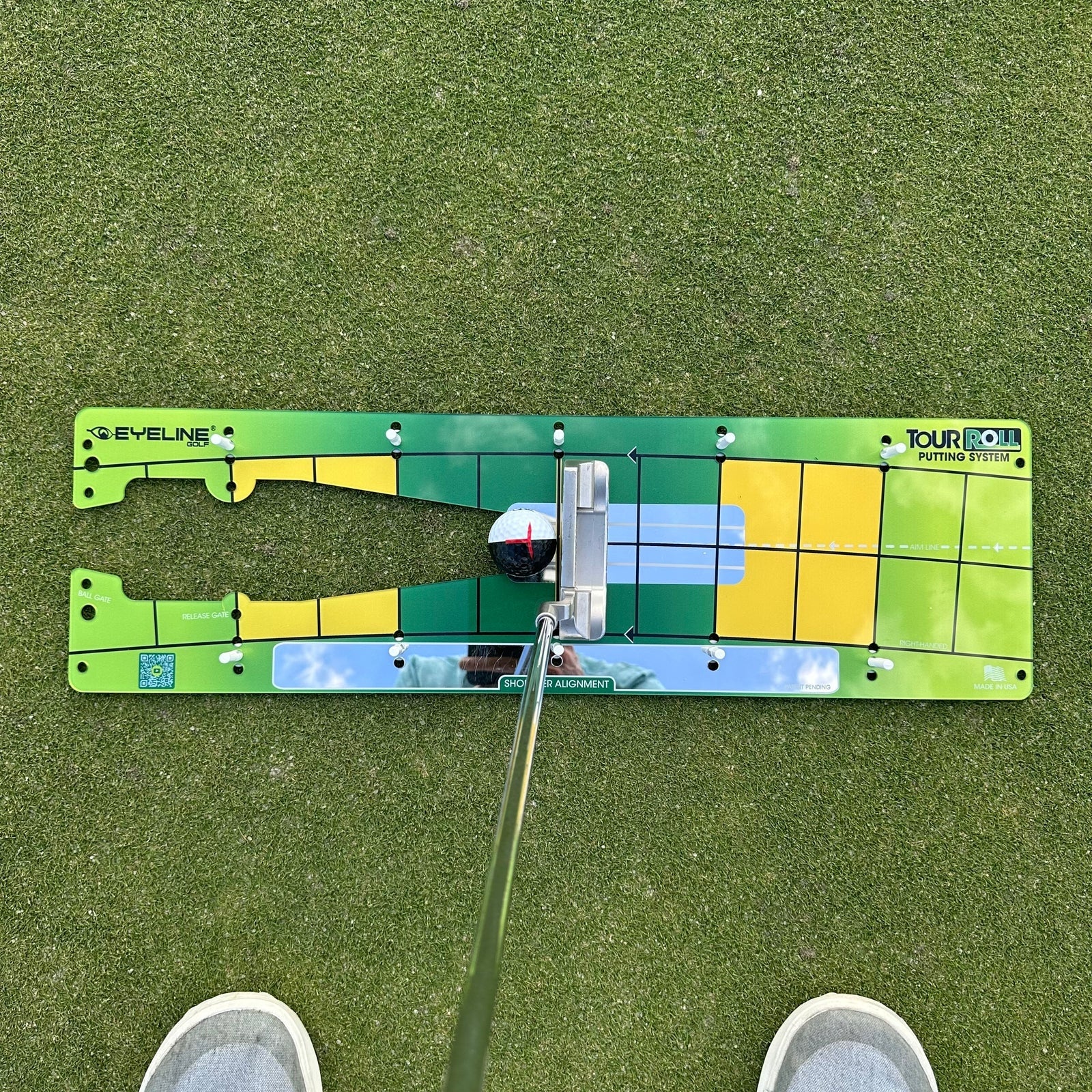 Tour Roll Putting Mirror System